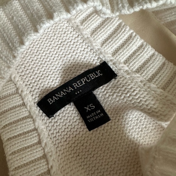 Banana Republic Cotton Knit Sleeveless Top - Picture 3 of 5